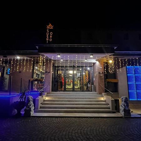 Hotel Ristorante Oro Cento Kültér fotó